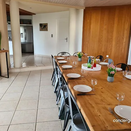 Splendide La Tour Blanche 12min Du Puy Du Fou